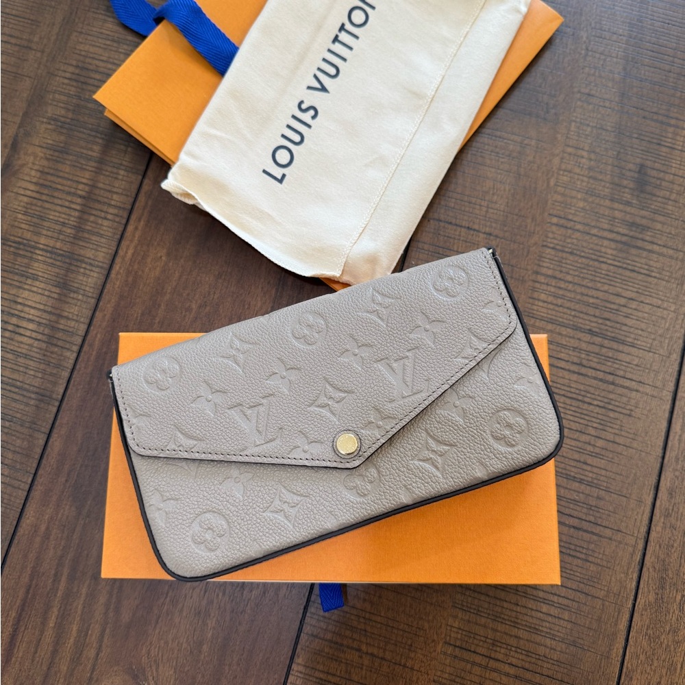 Louis Vuitton Felicie Pochette